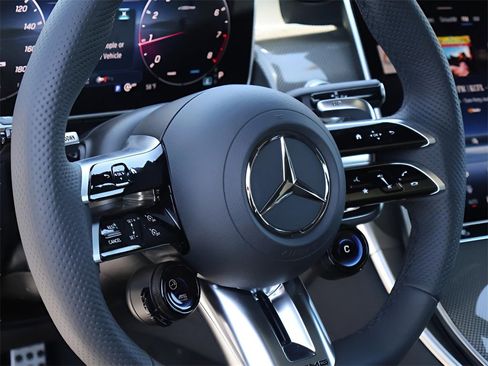 New 2025 Mercedes-Benz GLC 43 AMG GLC 43 AMG image 21