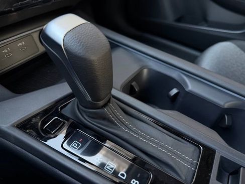 New 2026 Nissan Sentra SV w/ SV Convenience Package FWD image 22