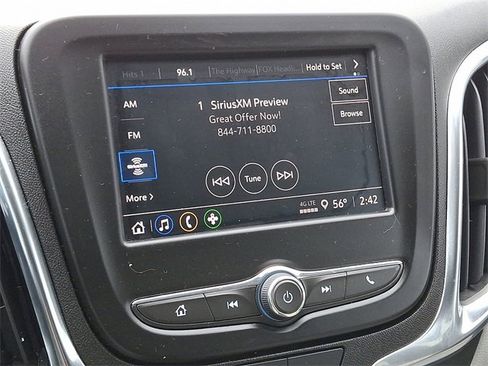 Used 2024 Chevrolet Equinox LS w/ LS Convenience Package image 16