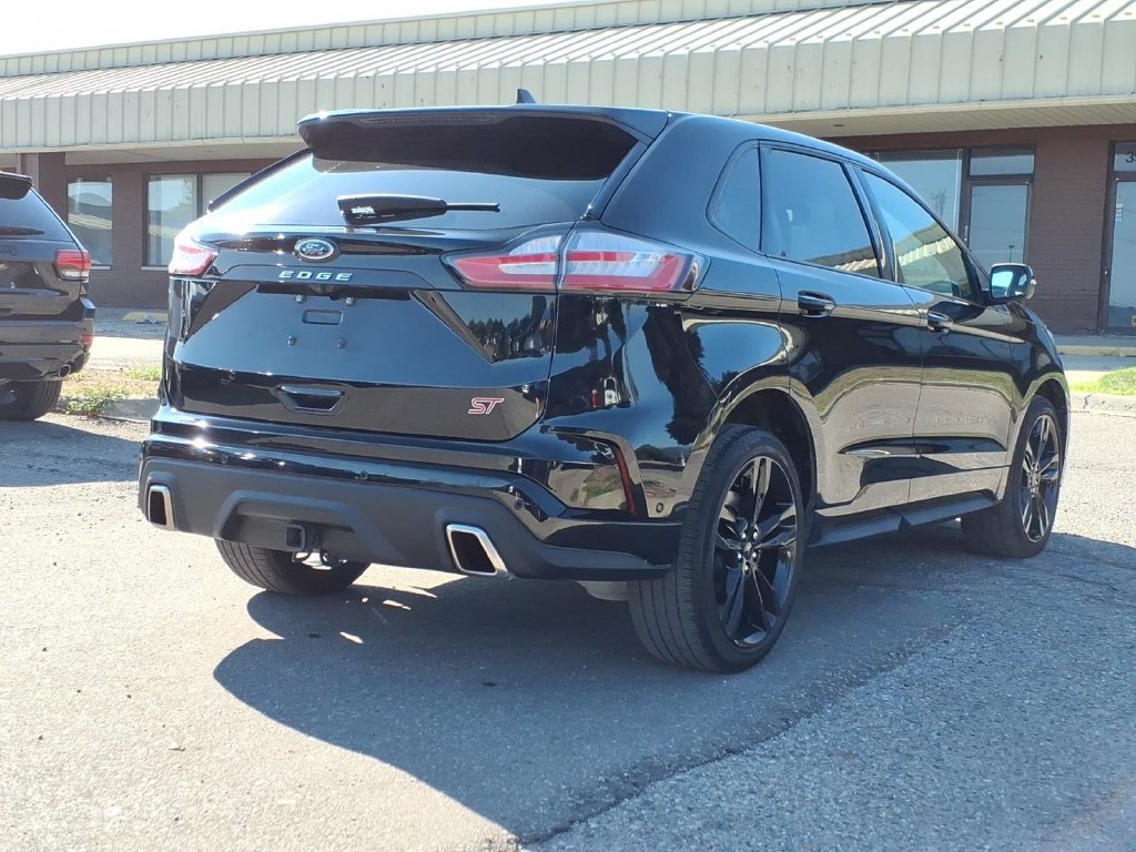 Used 2024 Ford Edge ST w/ Equipment Group 401A AWD/4WD image 5