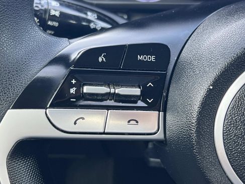 Used 2021 Hyundai Elantra Blue image 9