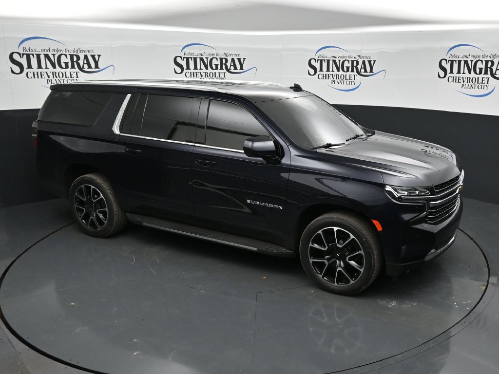 Used 2021 Chevrolet Suburban LT w/ Rear Media and Nav Package RWD image 18