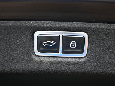 Used 2025 Hyundai Sonata Limited image 17