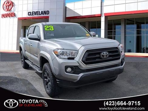 Used 2023 Toyota Tacoma SR5 AWD/4WD image 1