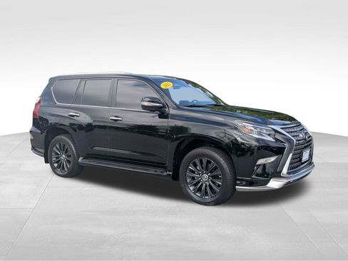 Used 2022 Lexus GX 460 Luxury w/ Sport Design Package AWD/4WD image 2