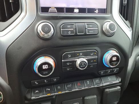 Used 2020 GMC Sierra 1500 SLT AWD/4WD image 16