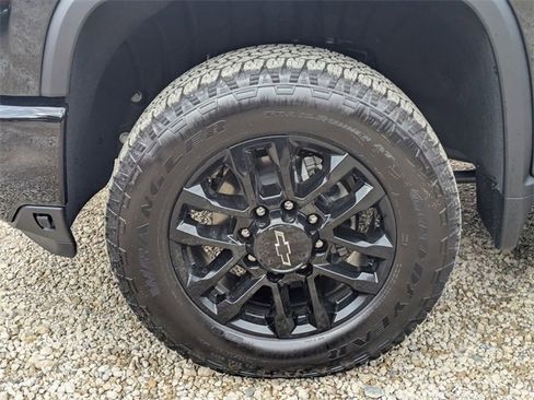 New 2026 Chevrolet Silverado 2500 LT w/ Trail Boss Package image 7