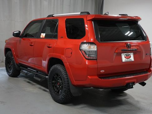 Certified 2024 Toyota 4Runner SR5 Premium w/ Moonroof Package AWD/4WD image 6
