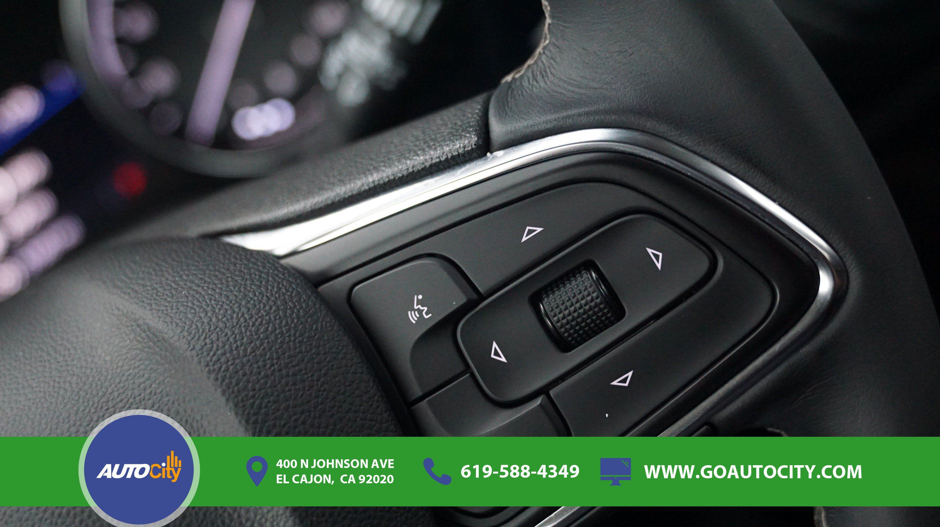 Used 2023 Buick Encore GX Select w/ Sport Touring Package FWD image 21
