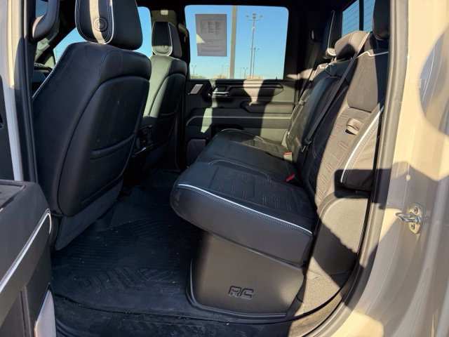 Used 2026 GMC Sierra 2500 AT4X w/ AT4X AEV Edition AWD/4WD image 14