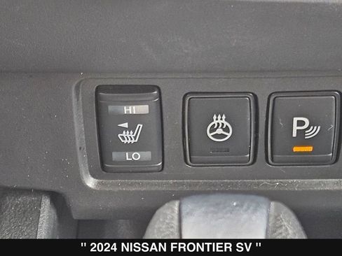 Used 2024 Nissan Frontier SV w/ SV Convenience Package image 22