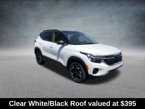 Used 2025 Kia Seltos S image 2