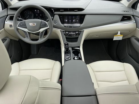 New 2025 Cadillac XT5 Premium Luxury w/ Technology Package image 18