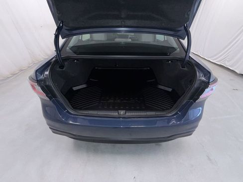 Used 2024 Subaru Legacy Premium AWD/4WD image 16