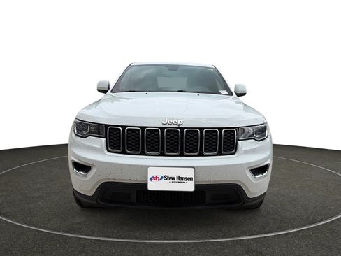 Used 2022 Jeep Grand Cherokee Laredo E w/ Security & Convenience Group AWD/4WD image 9