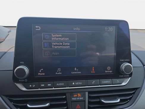 Used 2024 Nissan Altima 2.5 SR FWD image 21