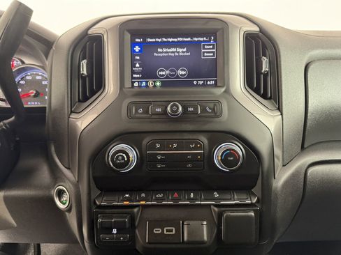 Used 2024 Chevrolet Silverado 1500 Custom Trail Boss image 18