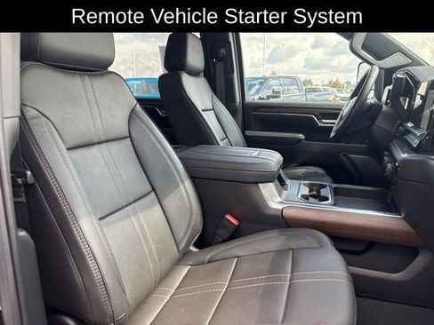 Used 2025 Chevrolet Silverado 3500 High Country w/ High Country Premium Package AWD/4WD image 22