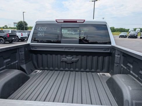 New 2026 Chevrolet Silverado 1500 RST w/ RST All Star Premium Package AWD/4WD image 9