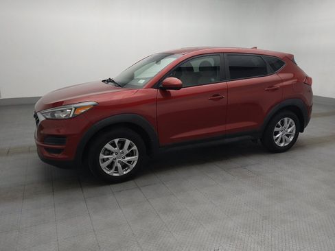 Used 2021 Hyundai Tucson SE FWD image 2