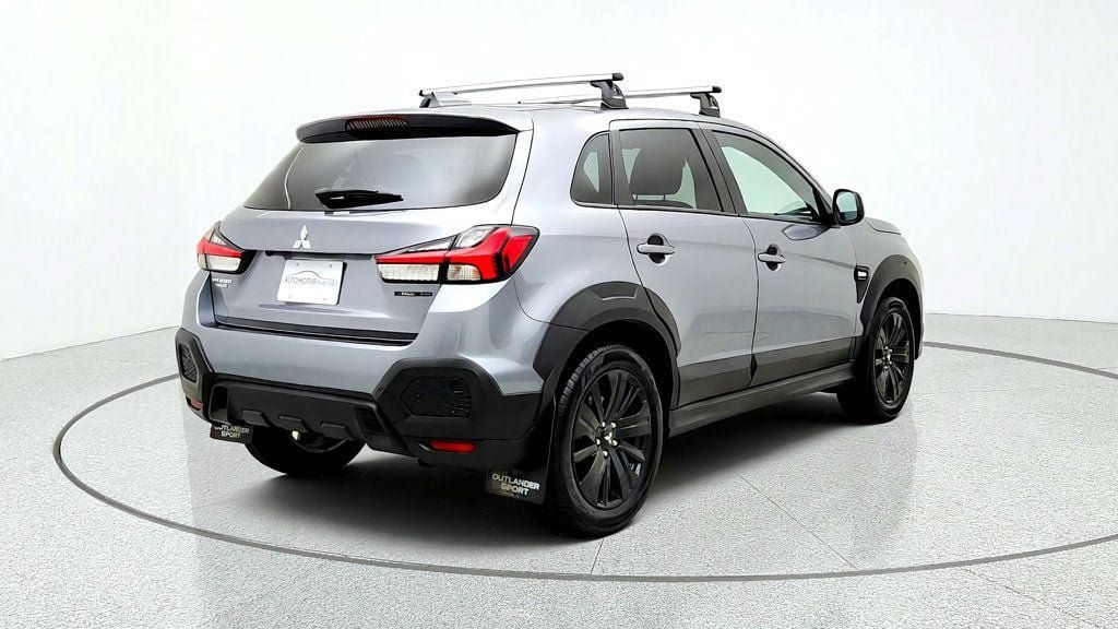 Used 2025 Mitsubishi Outlander Sport AWD image 5