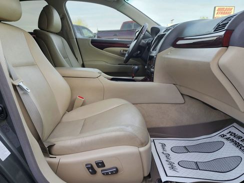 Used 2009 Lexus LS 460 AWD image 36