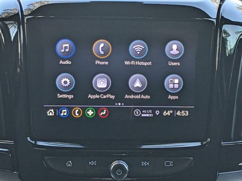 Used 2023 Chevrolet Traverse LT image 15