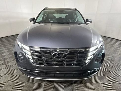 Certified 2024 Hyundai Tucson Limited AWD/4WD image 7