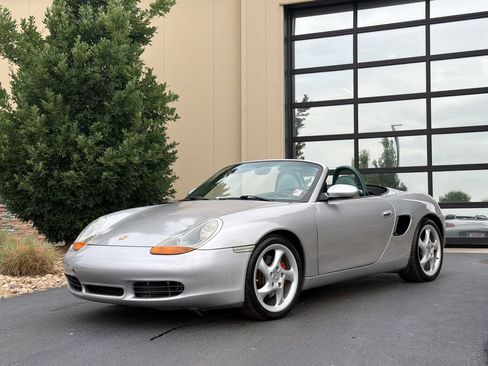 Used 2001 Porsche Boxster S RWD image 44
