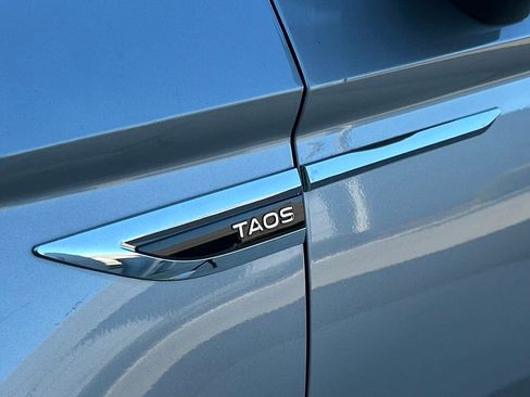 Used 2022 Volkswagen Taos SE image 34