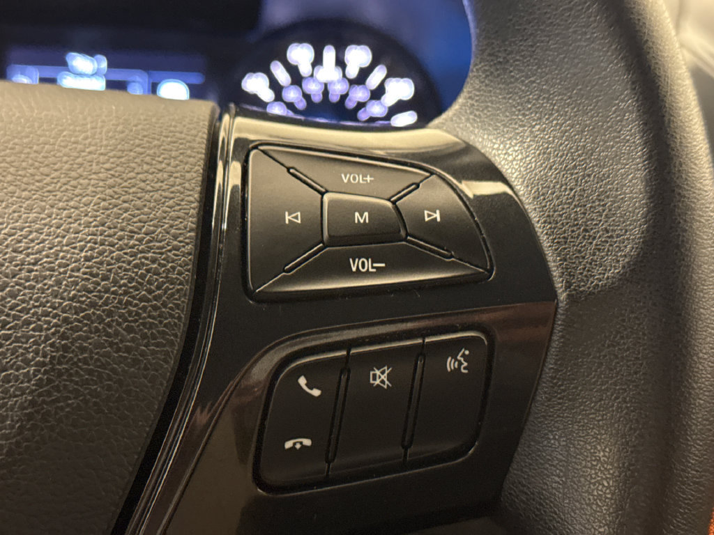 Used 2017 Ford Explorer FWD image 29