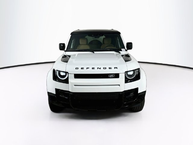 New 2026 Land Rover Defender 110 X-Dynamic SE AWD/4WD image 2