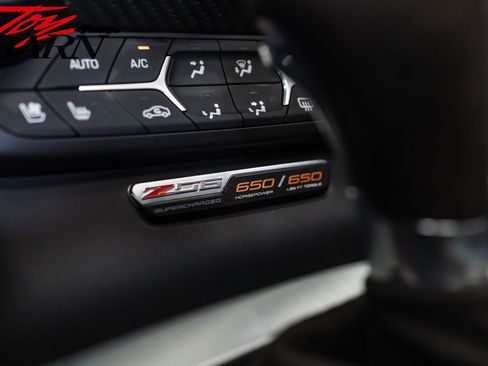 Used 2017 Chevrolet Corvette Z06 RWD image 50