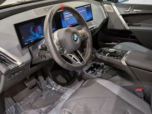 Used 2025 BMW iX M60 image 10