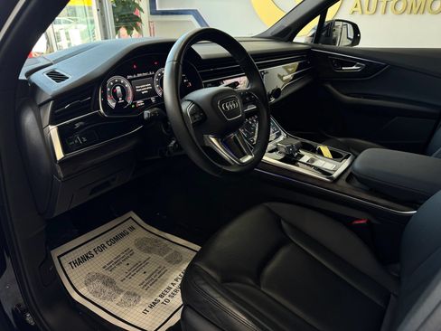 Used 2020 Audi Q7 3.0T Prestige AWD/4WD image 22