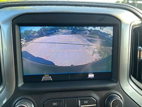 Used 2021 Chevrolet Silverado 1500 LT RWD image 12