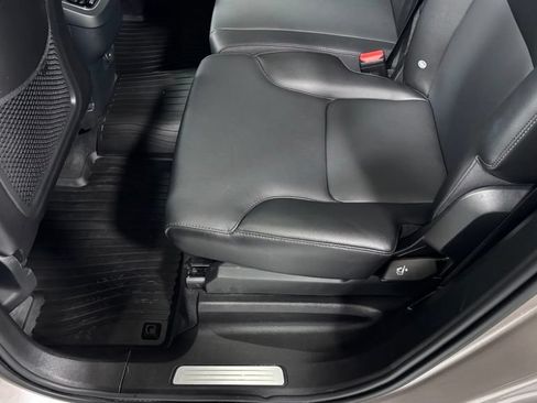 Certified 2023 Volvo XC90 B5 Core w/ Climate Package AWD/4WD image 21