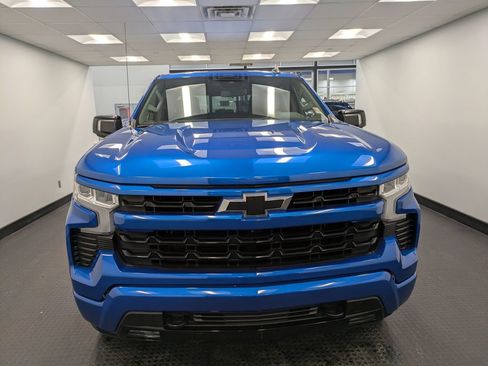 Used 2022 Chevrolet Silverado 1500 RST w/ Convenience Package II image 2