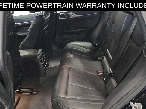 Used 2022 BMW i4 eDrive40 RWD image 11