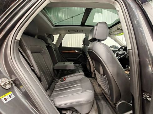 Used 2021 Audi Q5 2.0T Premium Plus AWD/4WD image 24