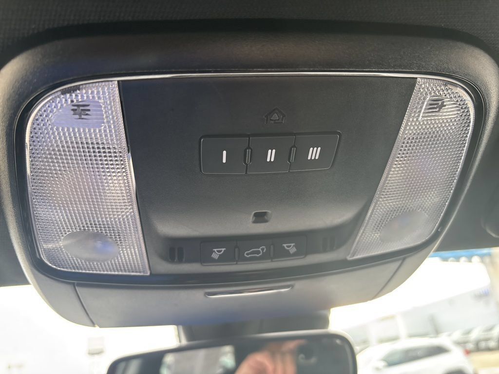 Used 2022 Dodge Durango GT AWD/4WD image 40