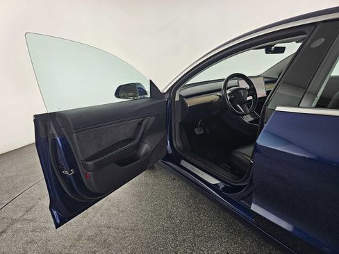 Used 2018 Tesla Model 3 Long Range image 20