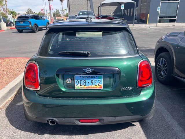 Used 2019 MINI Cooper 2-Door Hardtop w/ Storage Package FWD image 5