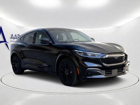Used 2024 Ford Mustang Mach-E Premium RWD image 3