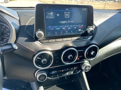 Used 2023 Nissan Sentra SR w/ Midnight Edition Package image 16