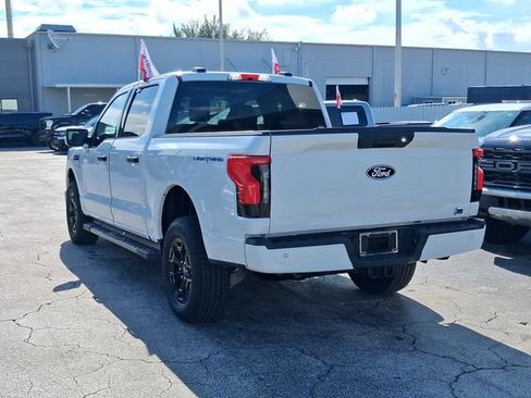 Used 2025 Ford F150 Lightning XLT AWD/4WD image 3