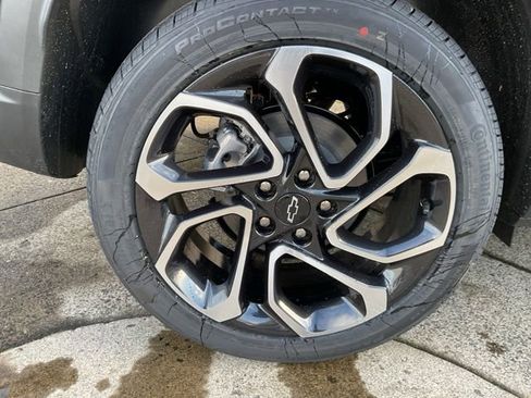 New 2026 Chevrolet Trax RS w/ Driver Confidence Package image 13