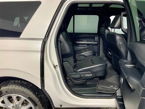 Used 2021 Ford Expedition Max XLT image 25