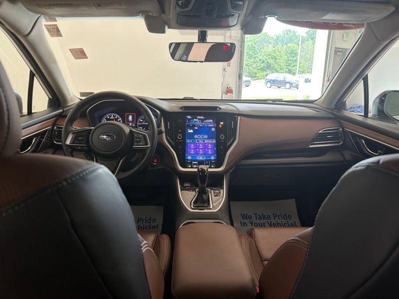 Used 2020 Subaru Outback Touring w/ Popular Package #2 AWD/4WD image 16