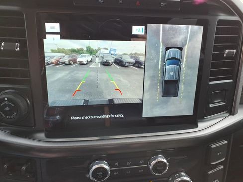 Used 2022 Ford F150 Platinum w/ Equipment Group 701A High AWD/4WD image 18